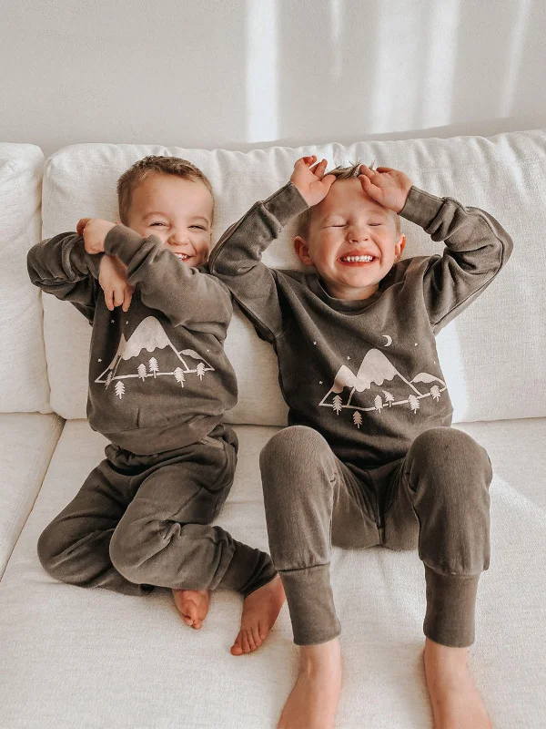 Layered Knit TopsOrganic Kids' Cozy Graphic Sweatshirt & Jogger Set, Bark Mountains