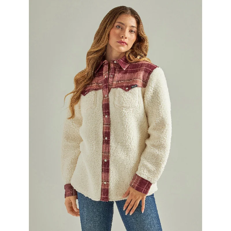 Limited Edition JacketsWrangler Women's Retro Western Boyfriend Sherpa Jacket