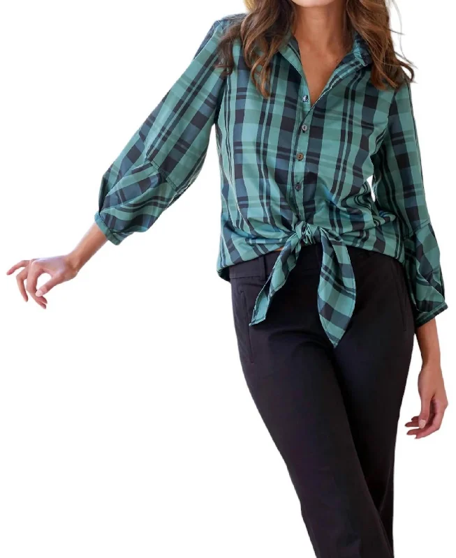 Compression ShirtsEmmy Button Front Shirt In Emerald & Black Plaid