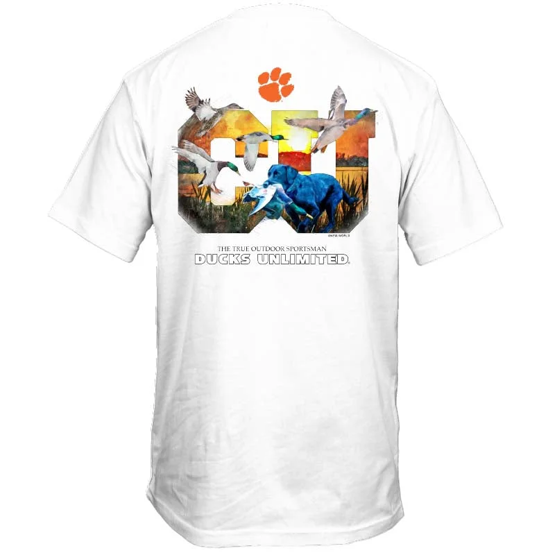 Logo T-ShirtsDucks Unlimited Clemson Colorful Sketch Short Sleeve T-Shirt