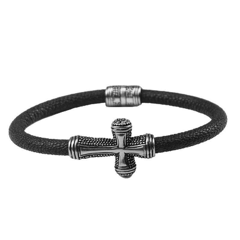 Fitted T-ShirtsKerusso Mens Bracelet Textured Cross