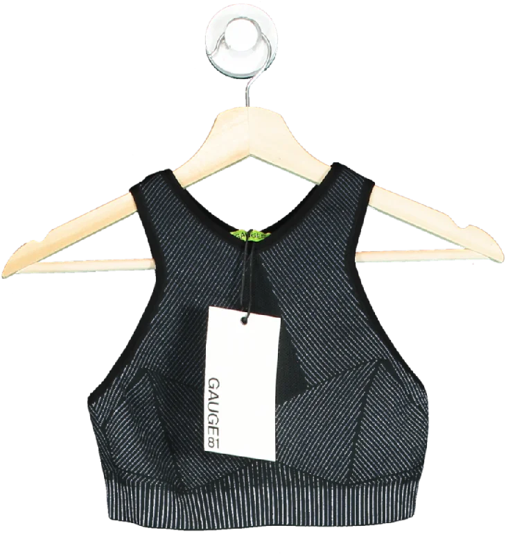 Gauge81 Black & Navy Yukon Sports Bra In Black / Cornflower UK XSGym tee